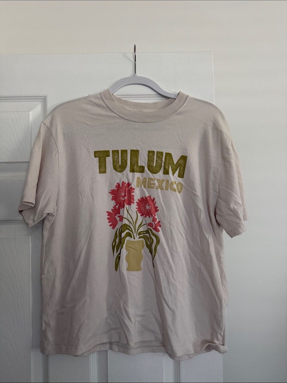 Abercrombie & Fitch Cream Crewneck T-Shirt